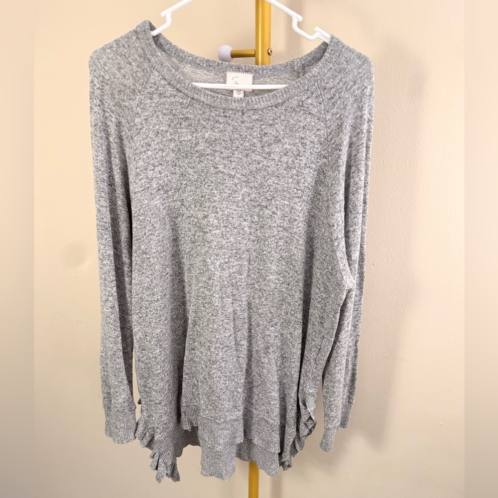Postage Stamp Anthropologie Ruffle Hem Knit Top Large Gray
